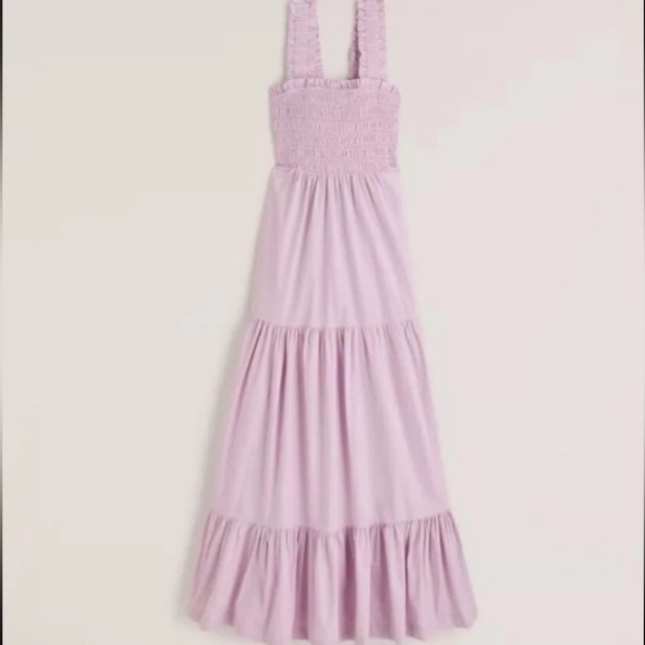 Abercrombie & Fitch Smocked
Bodice Easy Maxi Dress - Picture 3 of 10
